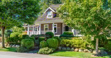 5 Creative Ways to Improve Your Home's Curb Appeal